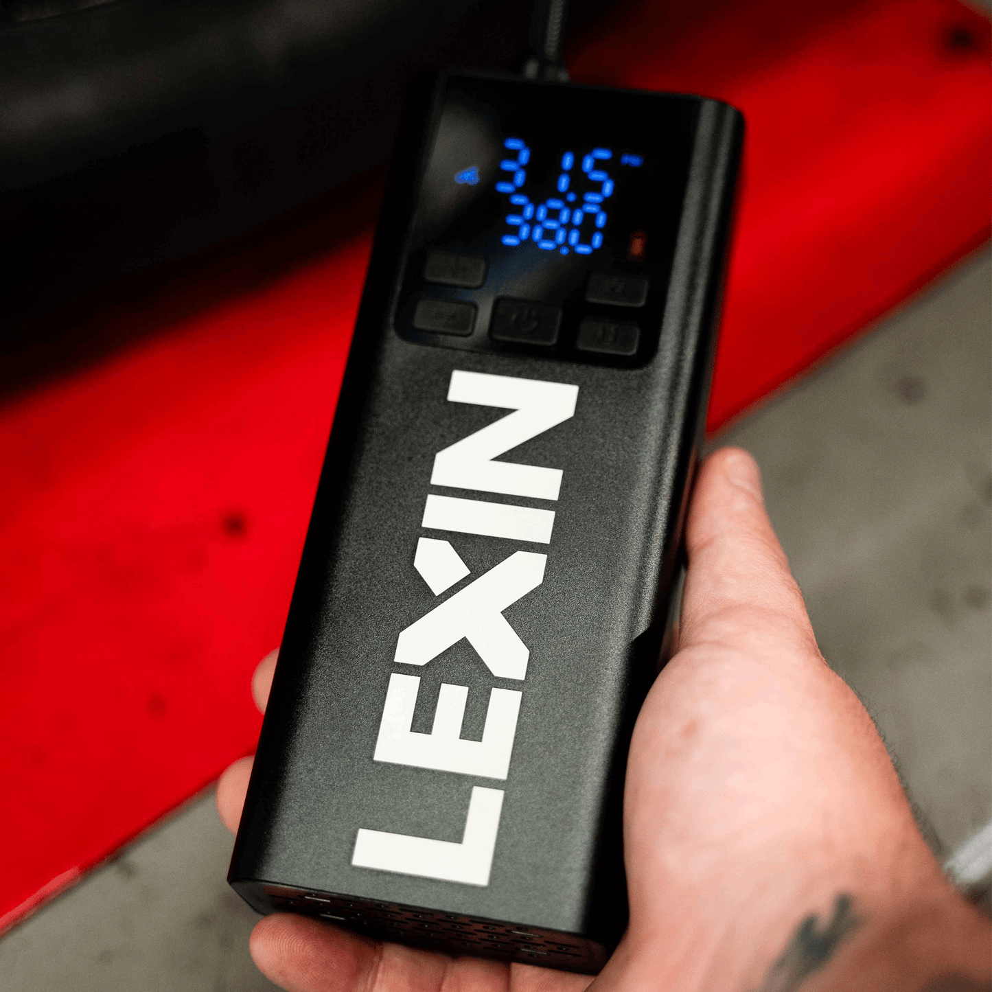Lexin P5 Advanced Smart Pump w/ Integrated Battery Pack